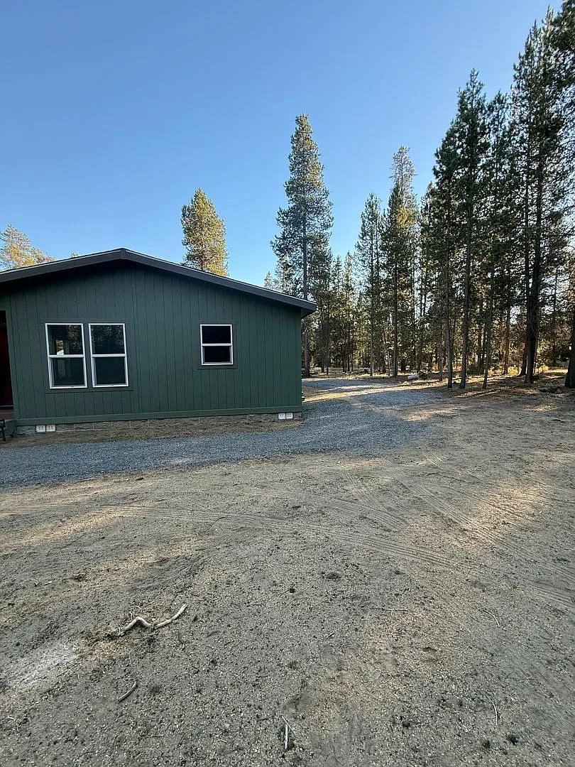 Like New Home on 1 Acre — Photo 4