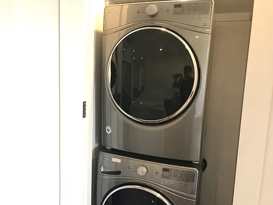 Rented by Rise BK LLC | media 24