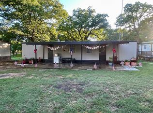 9105 Clear Lake Dr, Kingston, OK 73439