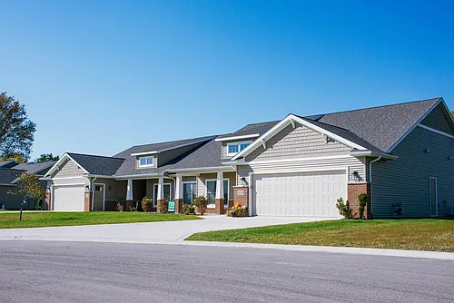 3232 Plum Tree Ln Photo 1