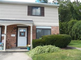 172 Autumn Chapel Way, Rochester, NY 14624