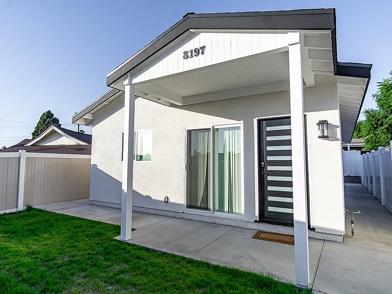 8197 Andora Dr — Photo 1