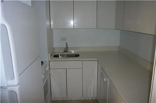 Rented by Domus Realty | media 23