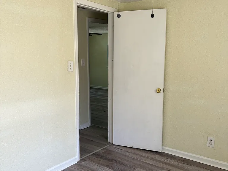 307 Finley St — Photo 15