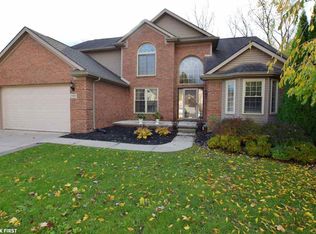 25853 Labana Woods, Taylor, MI 48180
