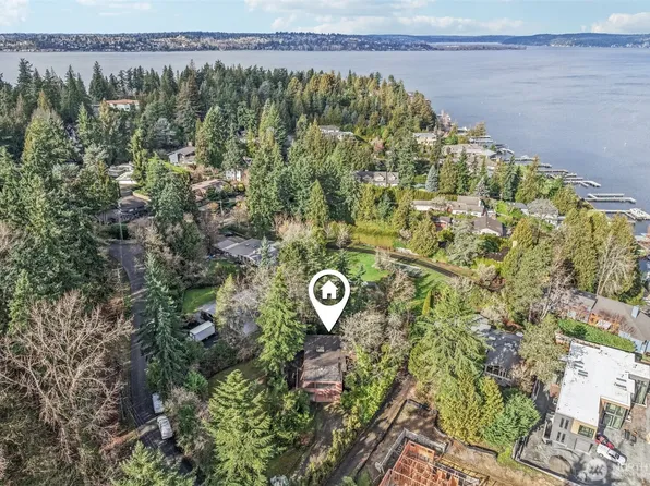 7832 NE 32nd Street, Medina, WA 98039