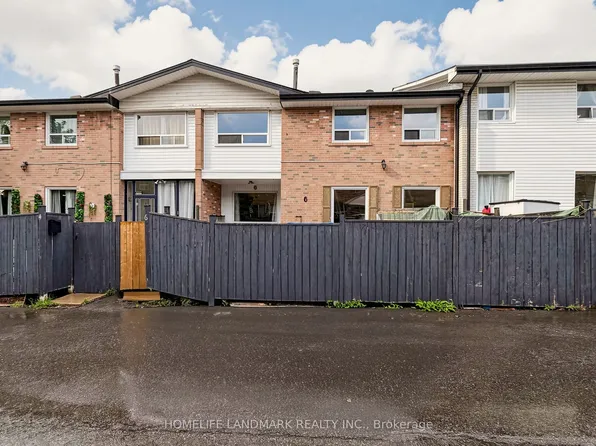 61 Ardglen Dr Unit 6, Brampton, ON L6W 1V1
