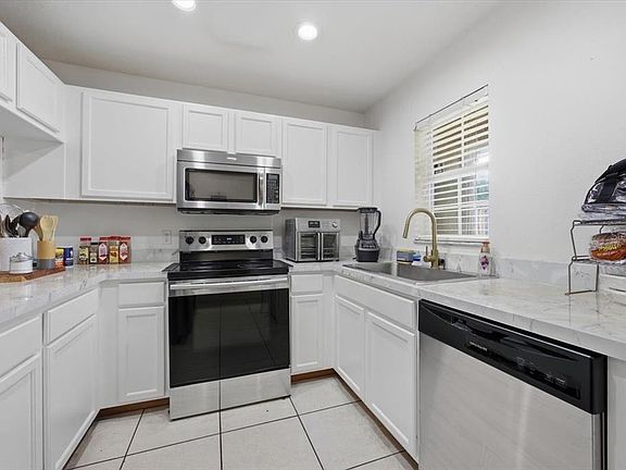 5th image of 5410 Quarry Rock Rd