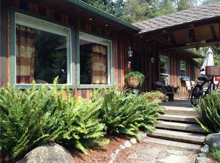 127 Autumn Ln, Eastsound, WA 98245