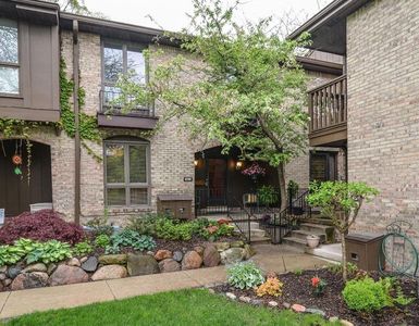 830 Earhart Rd, Ann Arbor, MI, 48105
