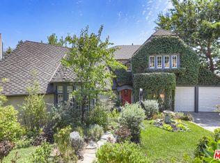 3438 Waverly Dr, Los Angeles, CA 90027