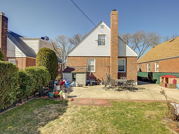 4th image of 8431 256th St