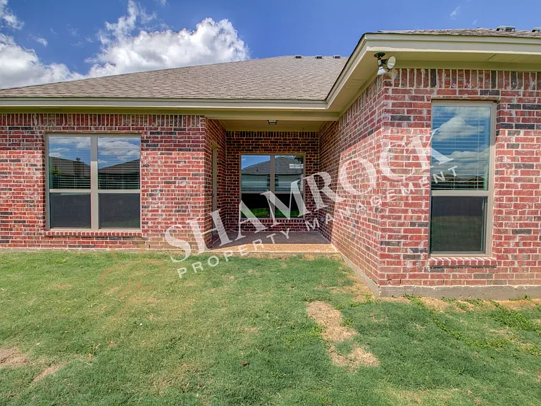 5400 Copper Mountain — Photo 19