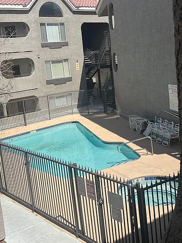 701 Capri Dr Photo 1