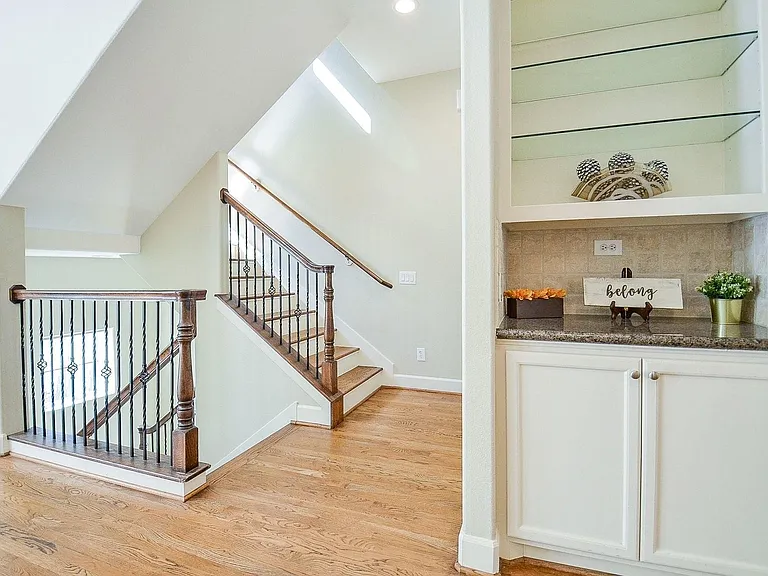 222 Knox St #F — Photo 21