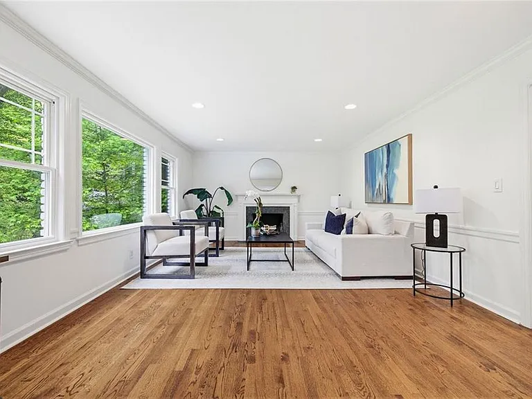 445 Forest Hills Dr — Photo 13