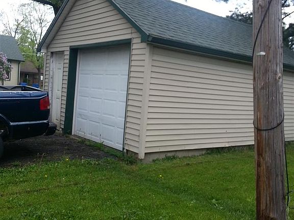 4th image of 204 E Lisle St