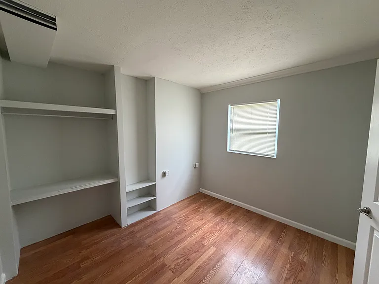 4720 E Linebaugh Ave — Photo 15