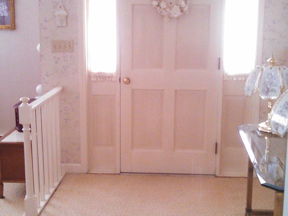 5th image of 3126 E Broad St