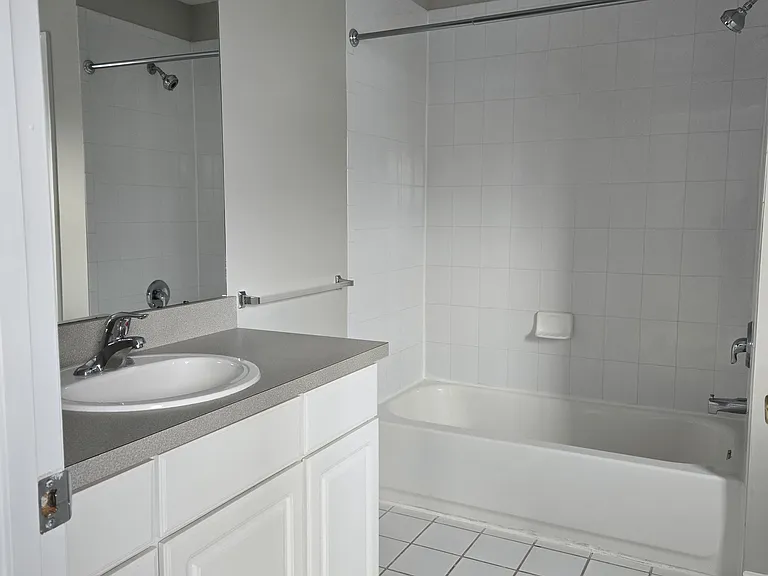 211 Pinelli Dr — Photo 9