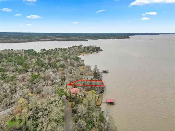 20327 Belair Drive, Huntsville, TX 77320