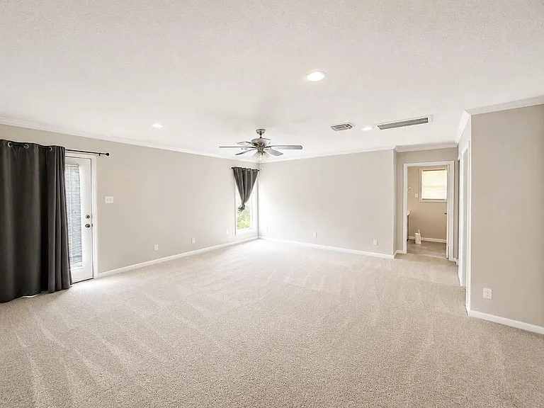 14225 Patricia Ln #377 — Photo 2