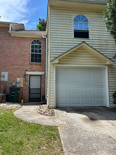 685 Coventry Township Ln Photo 1