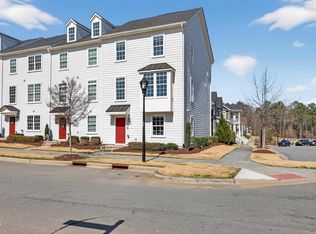 1221 Bradburn Dr, Durham, NC 27713