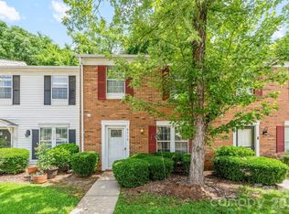 9710 Old Gate Dr, Matthews, NC 28105