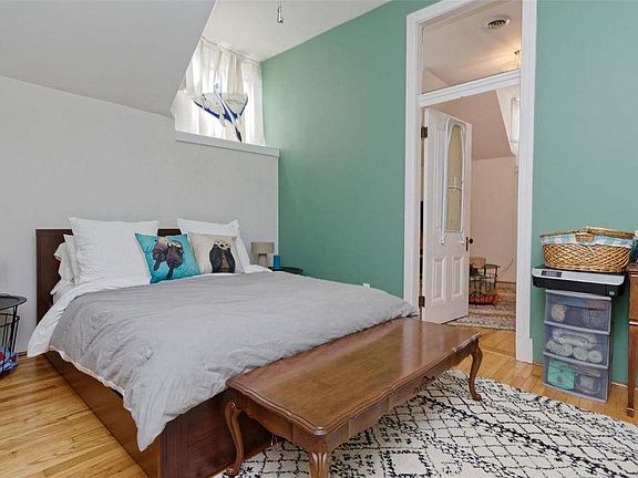 3rd image of 2317 Whittemore Pl