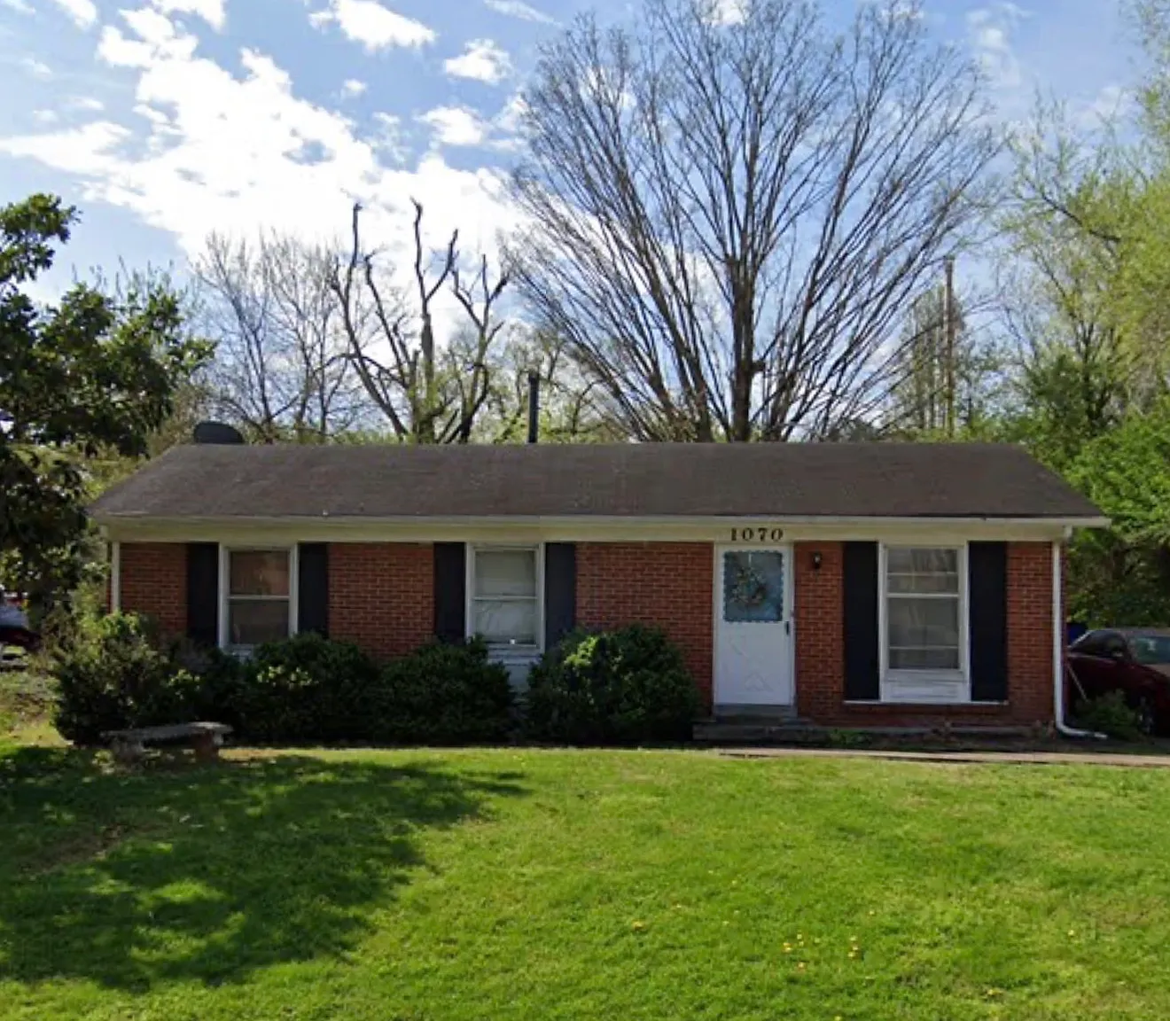 3 bed, 1000 sqft, $1,650 — Photo 3
