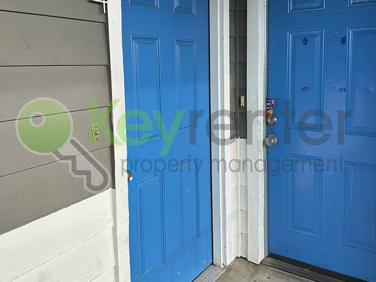 5700 Falconer Way #4 — Photo 24