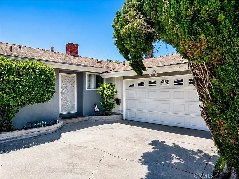 16404 Mayall St — Photo 1