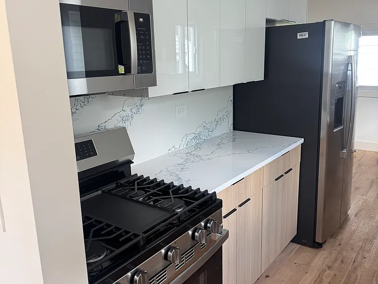 157 N Pershing Ave — Photo 6