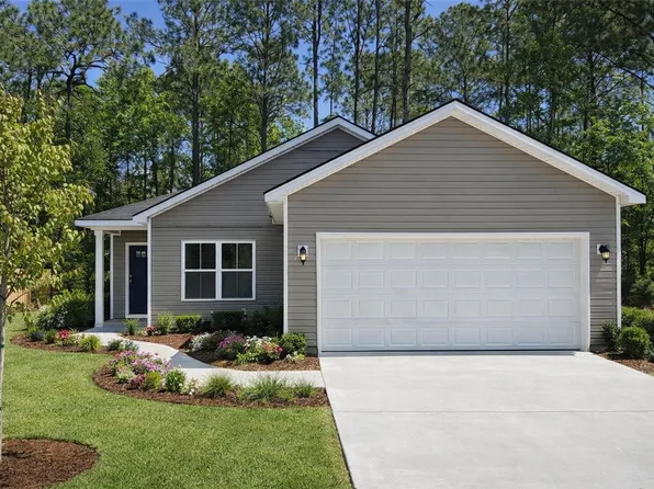 712 Mill Creek Cir, Hinesville, GA 31313