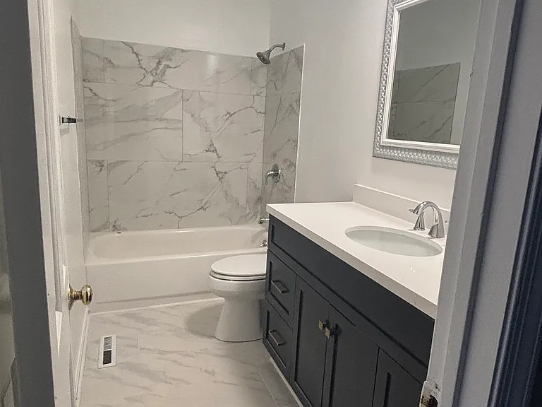 400 Advocate Ct #E — Photo 10
