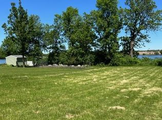 2004 Gorton Ave NW, Willmar, MN 56201