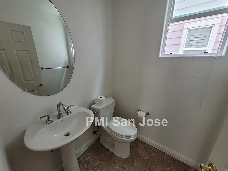 1652 Salamoni Ct — Photo 14