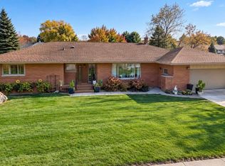 705 Oakwood St, Pinconning, MI 48650