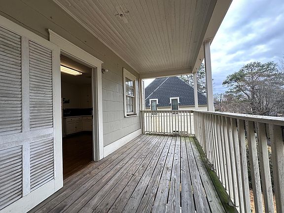 5th image of 2544 Agnew St #3