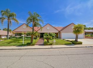 1609 Crestview Rd, Redlands, CA 92374