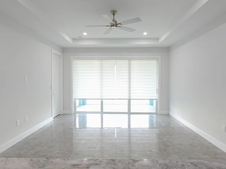2425 Ted Ave S — Photo 2
