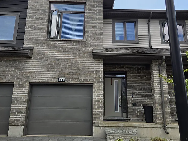 2070 Meadowgate Blvd #60 — Photo 1