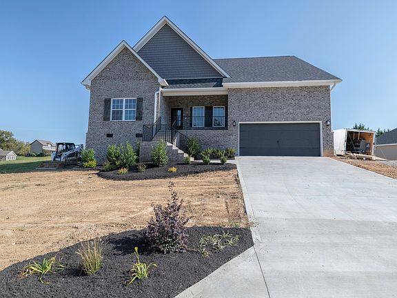 2nd image of 609 Running Brook Dr