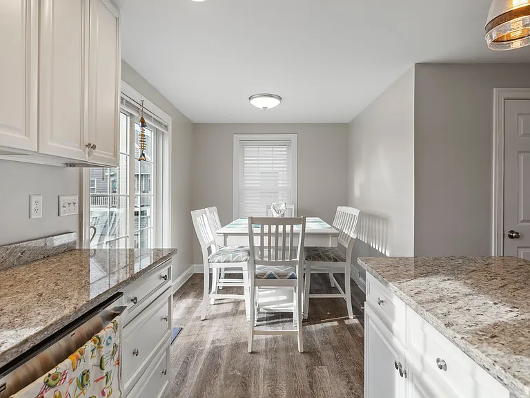 70 Brissette Ave — Photo 3