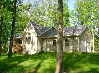 68 Dusty Ln, Hedgesville, WV 25427