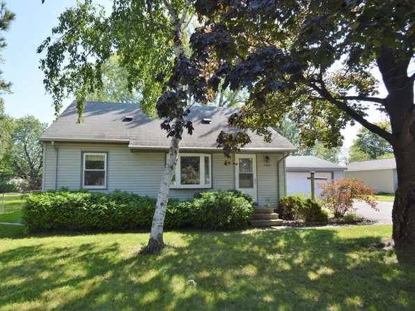 2403 17th Ave NW, New Brighton, MN 55112