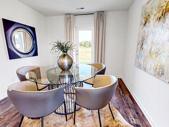 7th image of this home