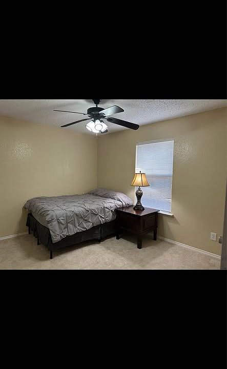 2nd image of 5608 Fairway Cir #4
