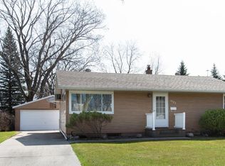 1902 16th St S, Fargo, ND 58103